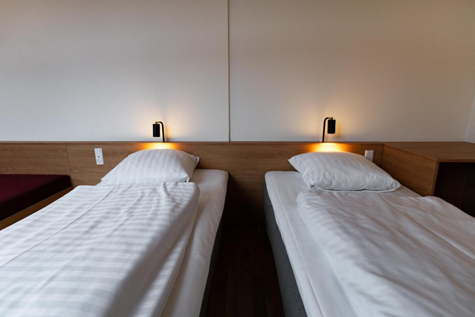 Roberta'S Society Aarhus Hostel Bagian luar foto