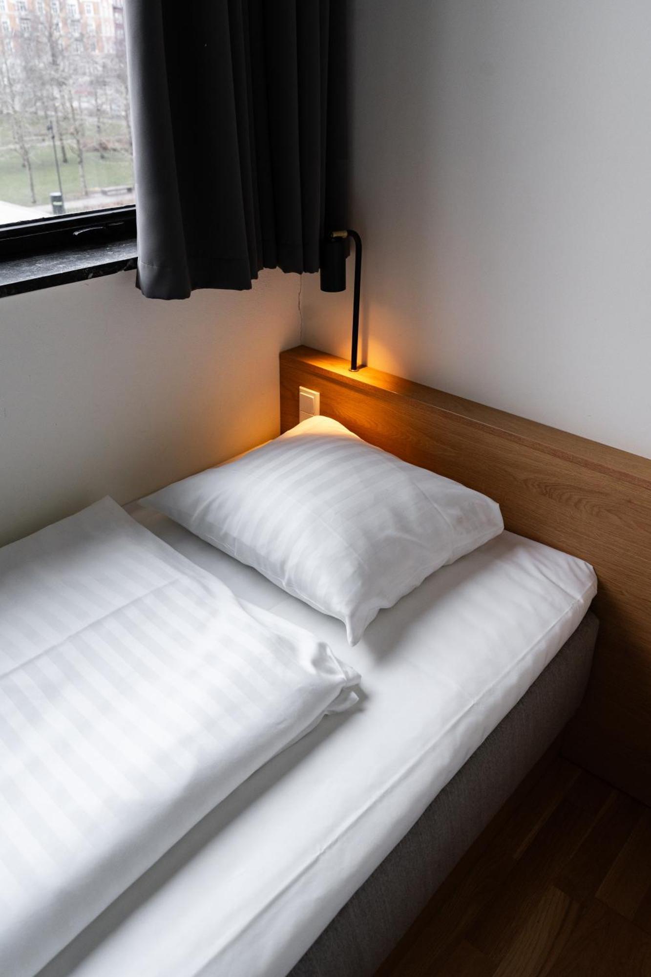 Roberta'S Society Aarhus Hostel Bagian luar foto
